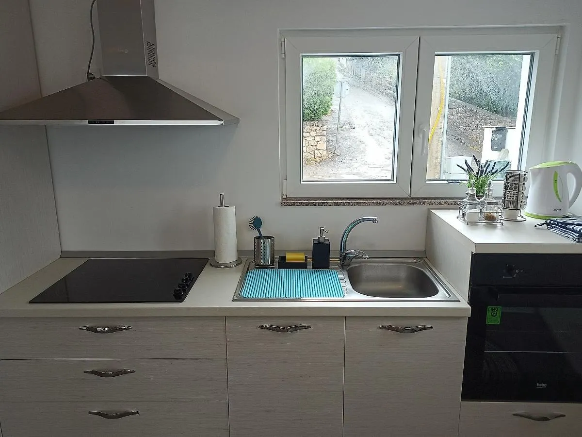 Searenity Pool Suite - Seafront Krmpote-Vodice Apartment